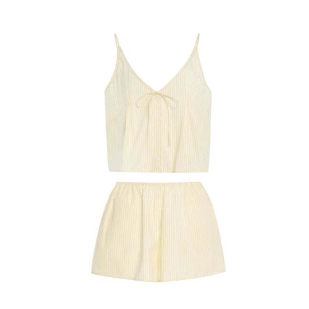 BNWT Deiji Butter Top